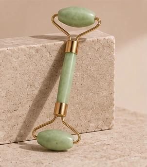 Rouleau facial en jade